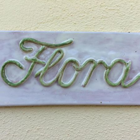 Casale La Fata -Tipico Toscano Immerso Nelle Colline Tra Lucca E Versilia, 6 Appartamenti Indipendenti Камайоре Экстерьер фото