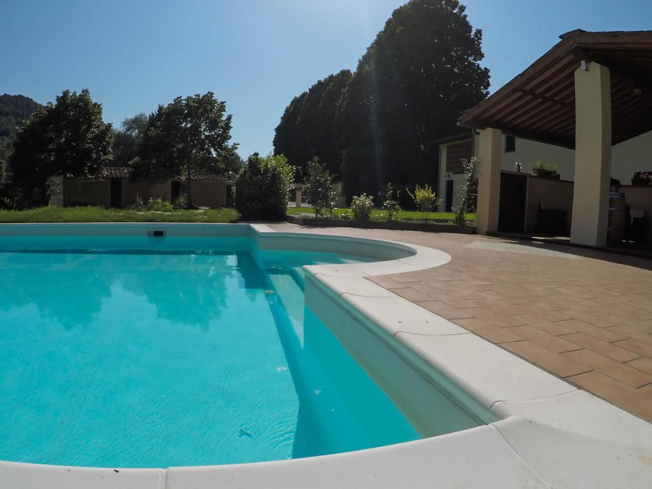 Casale La Fata -Tipico Toscano Immerso Nelle Colline Tra Lucca E Versilia, 6 Appartamenti Indipendenti Камайоре Экстерьер фото