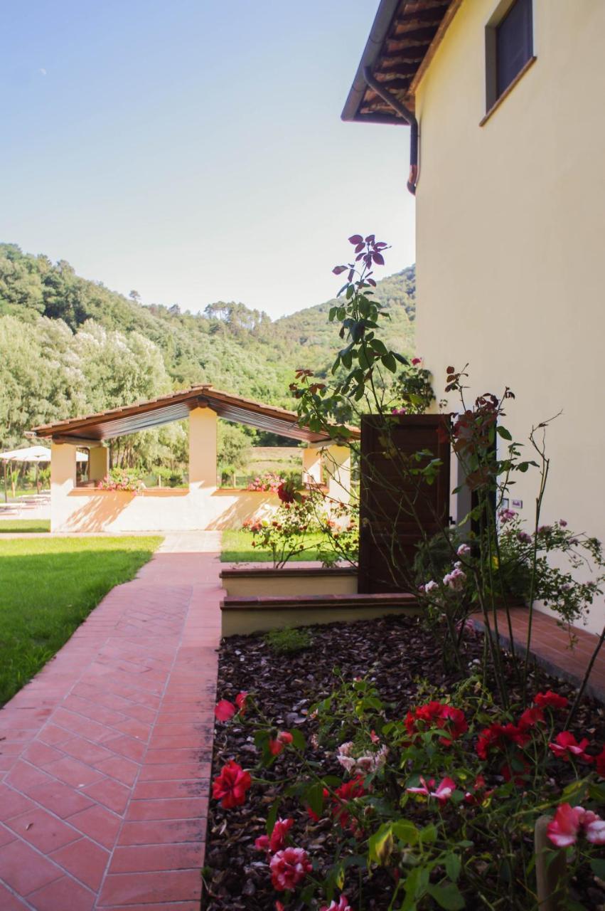 Casale La Fata -Tipico Toscano Immerso Nelle Colline Tra Lucca E Versilia, 6 Appartamenti Indipendenti Камайоре Экстерьер фото