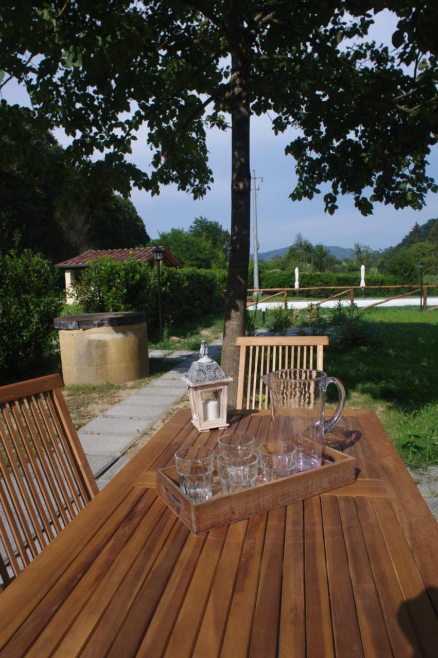 Casale La Fata -Tipico Toscano Immerso Nelle Colline Tra Lucca E Versilia, 6 Appartamenti Indipendenti Камайоре Экстерьер фото