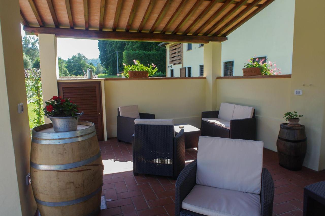 Casale La Fata -Tipico Toscano Immerso Nelle Colline Tra Lucca E Versilia, 6 Appartamenti Indipendenti Камайоре Экстерьер фото